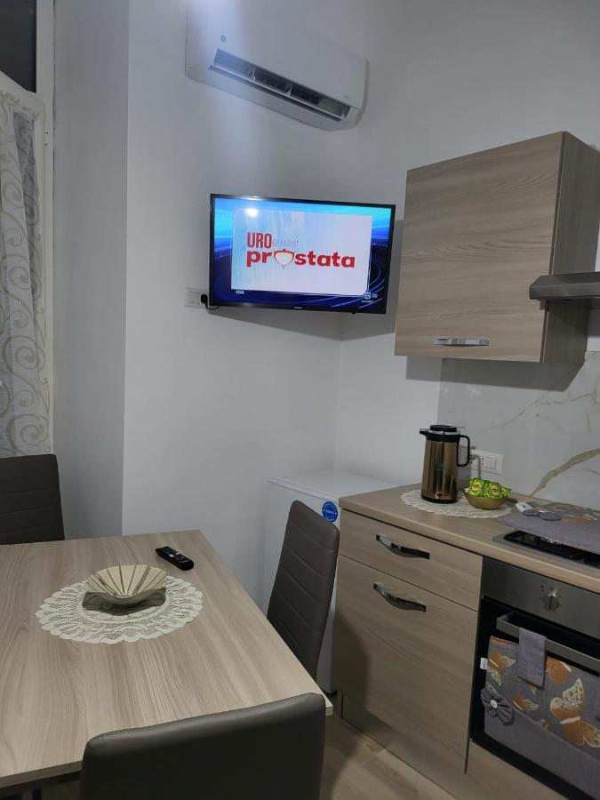 Appartamento Gio' House Napoli Esterno foto