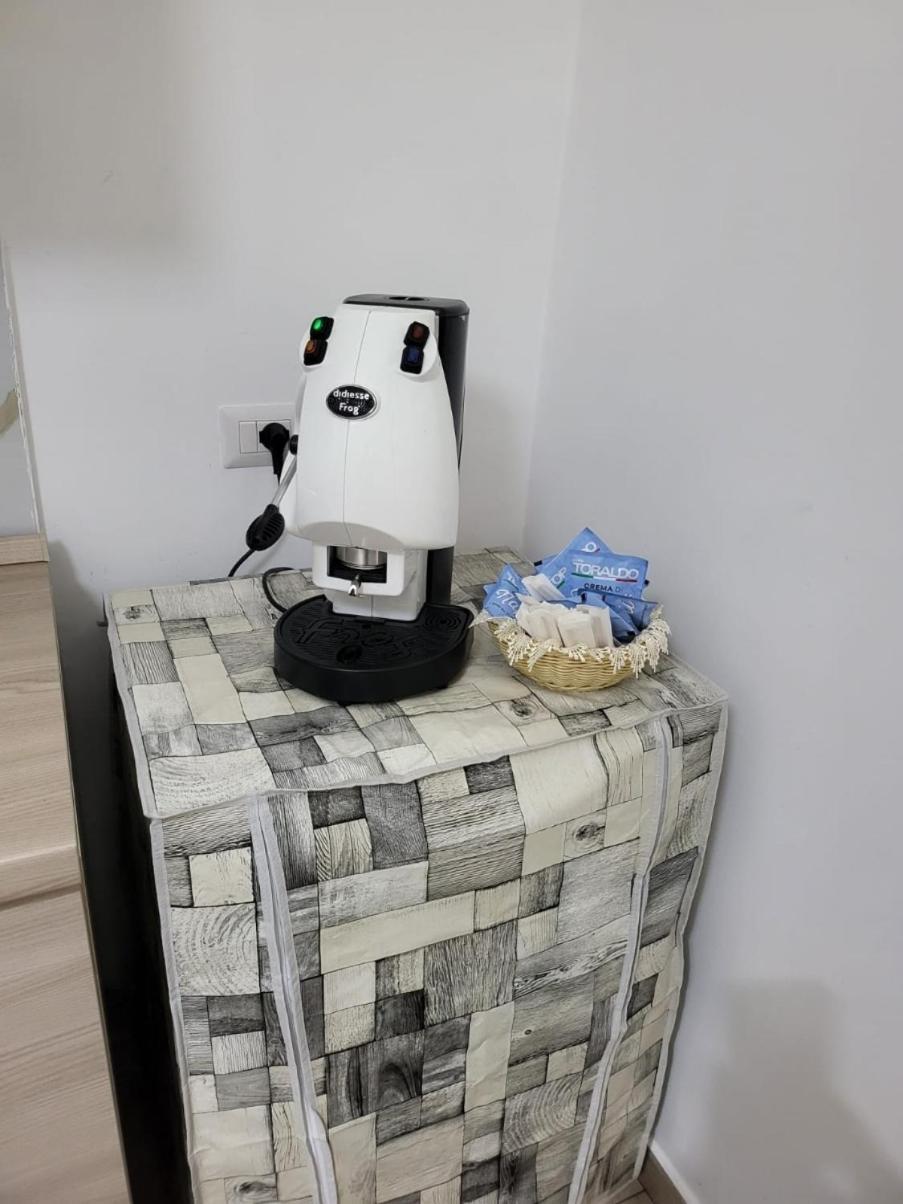 Appartamento Gio' House Napoli Esterno foto